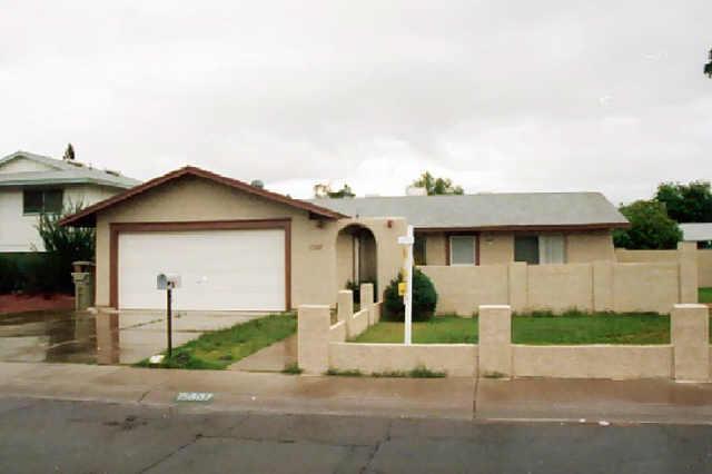 15607 N 57th Dr., Glendale, AZ 85306