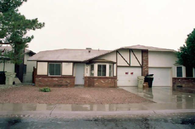 6827 N 81st Ln., Glendale, AZ 85303