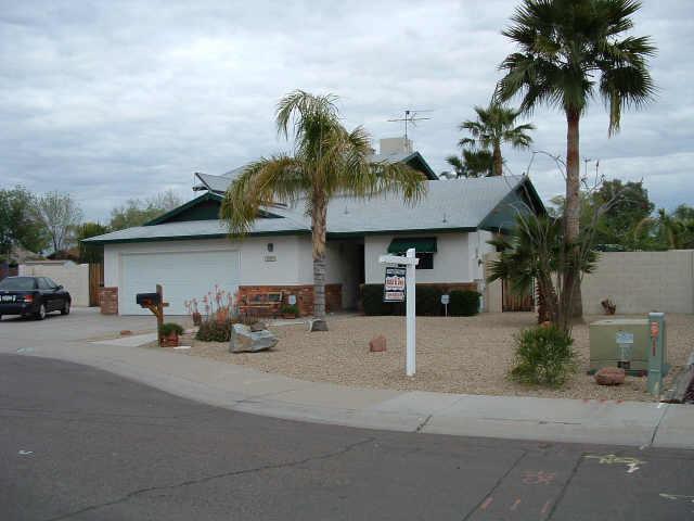 17637 N 36th Dr., Glendale, AZ 85308
