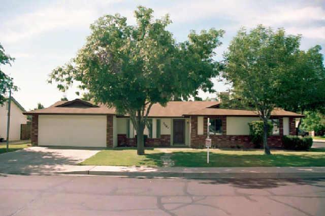 2605 E Dartmouth St., Mesa, AZ 85213