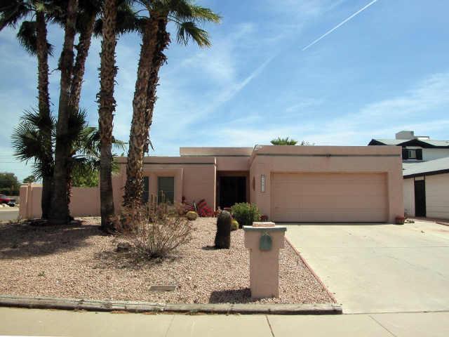 12817 N 39th Way, Phoenix, AZ 85032