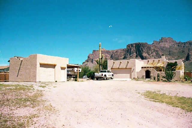 1049 N Sun Rd., Apache Junction, AZ 85119