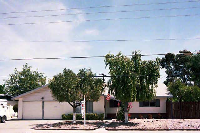 4123 S College Ave., Tempe, AZ 85282