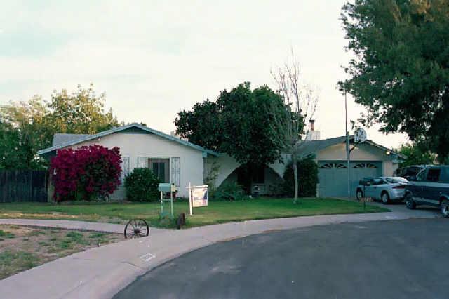 3920 W Woodridge Dr., Glendale, AZ 85308