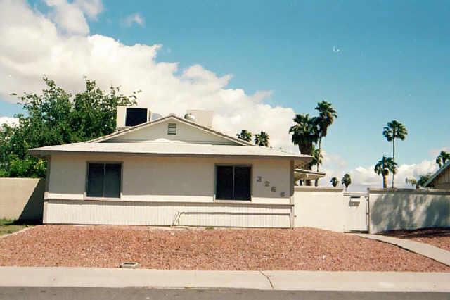 3266 W Mauna Loa Ln., Phoenix, AZ 85053