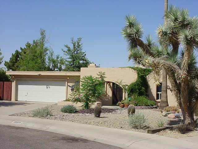 2844 E Surrey Ave., Phoenix, AZ 85032