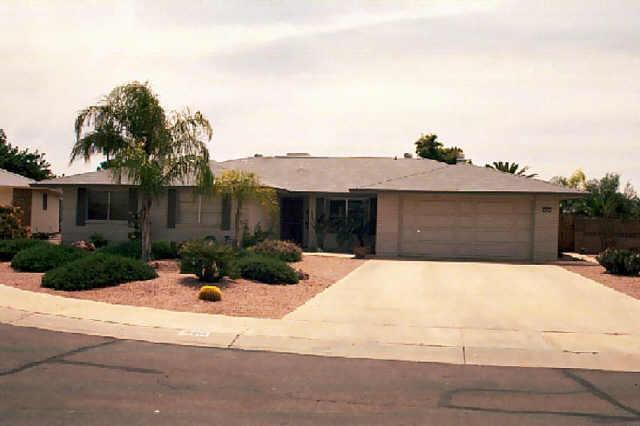 16801 N Meadow Park Dr., Sun City, AZ 85351