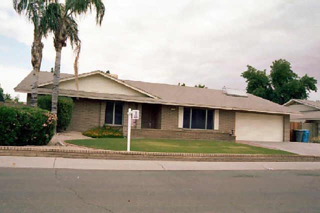 116 Muriel Dr., Phoenix, AZ 85022