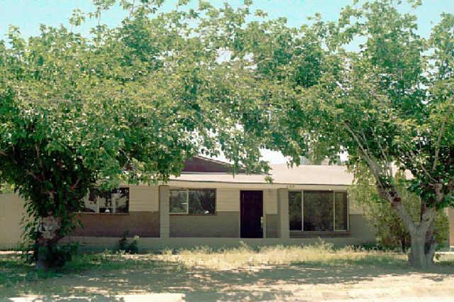 2335 E Beverly Ln., Phoenix, AZ 85022