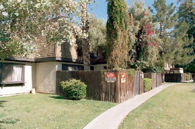 8037 N 32 Ln., Phoenix, AZ 85051