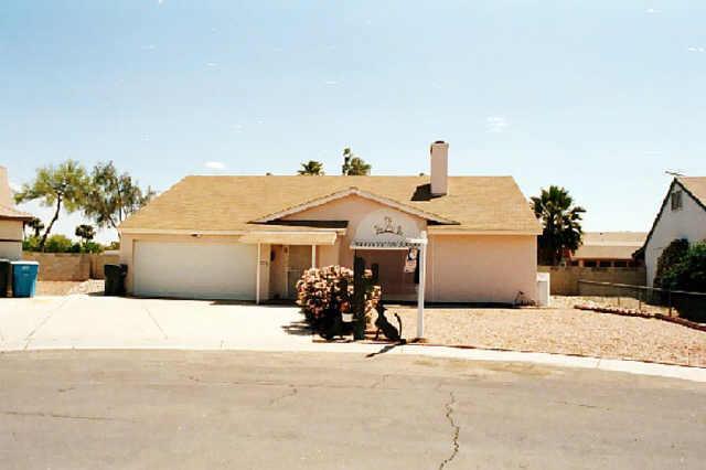 4925 N Eco Cir., Phoenix, AZ 85037