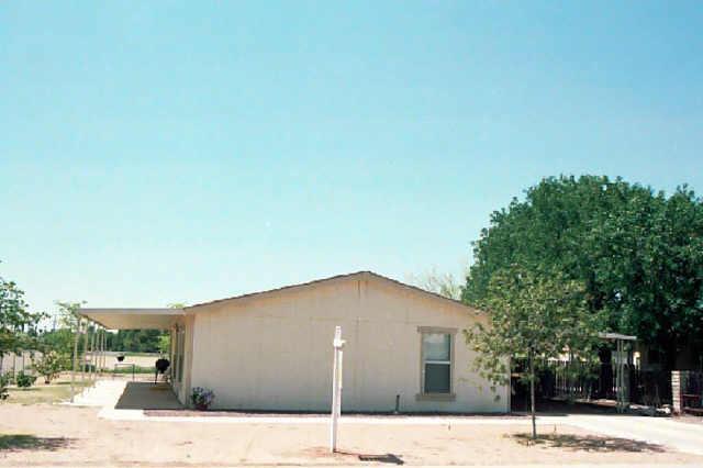 867 W Calle Del Norte Rd., Chandler, AZ 85225