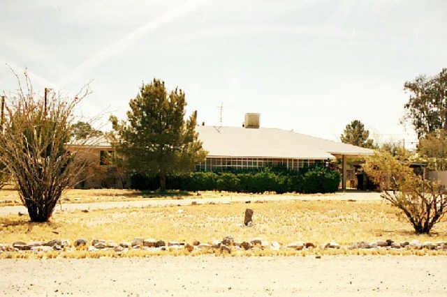 1237 N 66th Pl., Mesa, AZ 85205