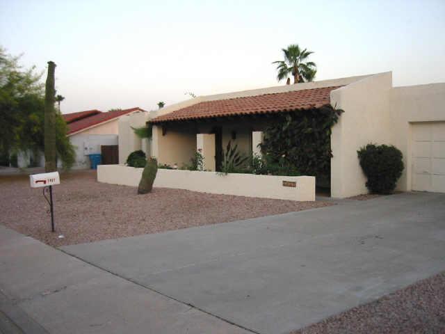 2437 E Cholla St., Phoenix, AZ 85028