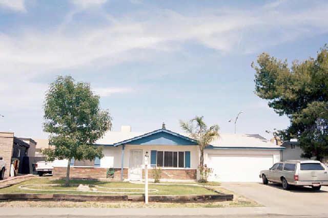 945 S Kachina St., Mesa, AZ 85204