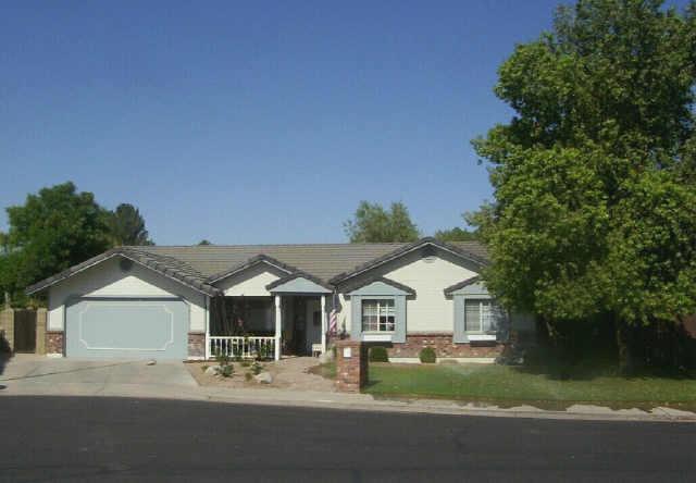 1917 E Ellis Cir., Mesa, AZ 85203