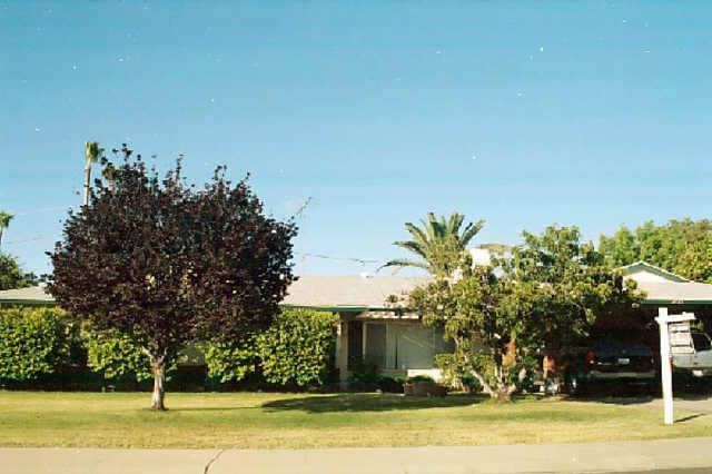 2725 E Cinnabar Ave., Phoenix, AZ 85028