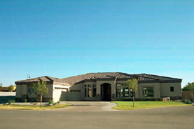 2740 W Laredo Pl., Chandler, AZ 85224