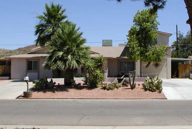 1422 E Yucca St., Phoenix, AZ 85020
