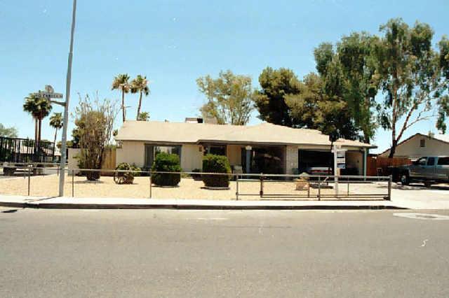 8601 W Glenrosa Ave., Phoenix, AZ 85037