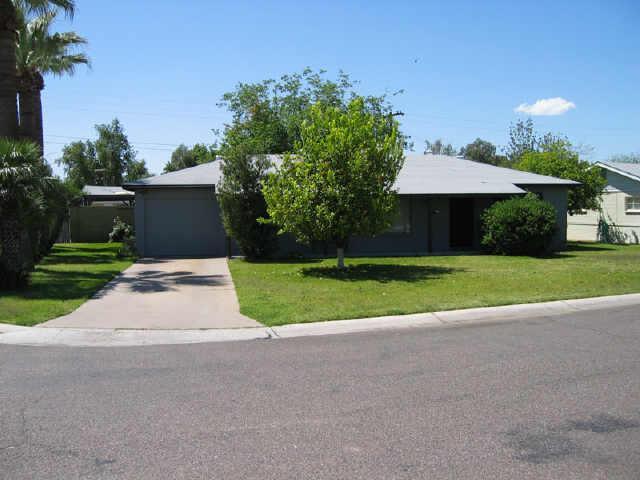 941 E San Miguel Ave., Phoenix, AZ 85014