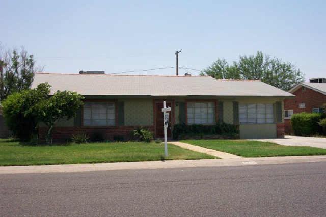 2225 E Glenrosa Ave., Phoenix, AZ 85016