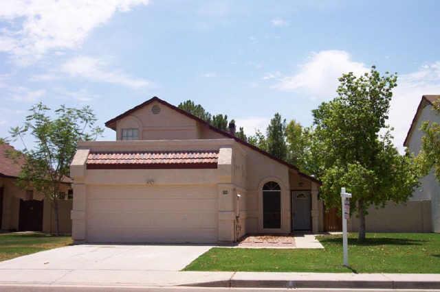 720 N Country Club Way, Chandler, AZ 85226