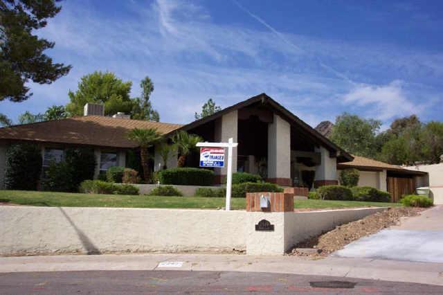 2349 E North Ln., Phoenix, AZ 85028