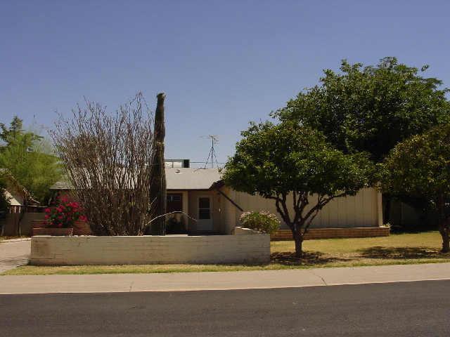 3241 E Delcoa Dr., Phoenix, AZ 85032