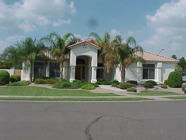 1758 E Lavieve Ln., Tempe, AZ 85284