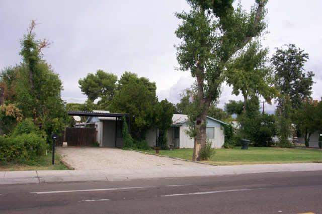 2222 Orangewood Ave., Phoenix, AZ 85021