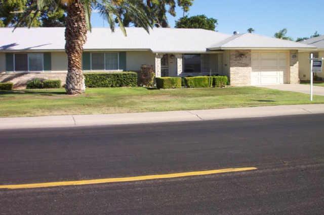 9702 W Greenway Rd., Sun City, AZ 85351