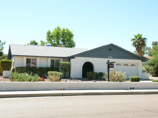 809 E Paradise Ln., Phoenix, AZ 85022