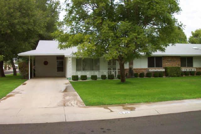 19213 N Lakeforest Dr., Sun City, AZ 85373