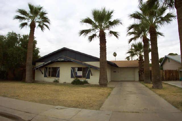 3208 N 54th Ln., Phoenix, AZ 85031