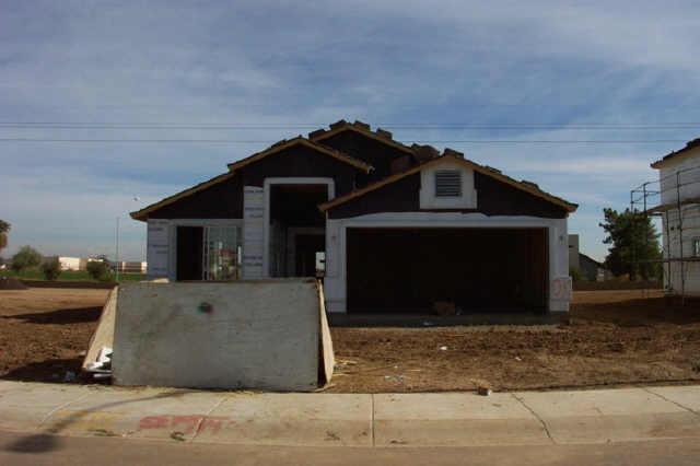 7225 N 75 Dr., Glendale, AZ 85303