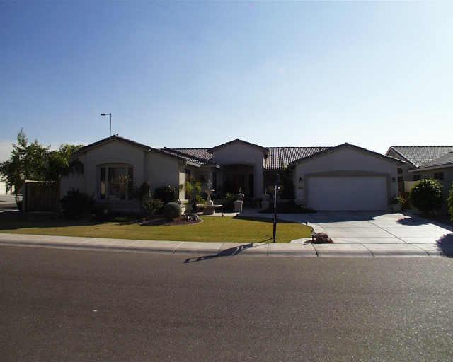 8141 W Gelding Dr., Peoria, AZ 85381