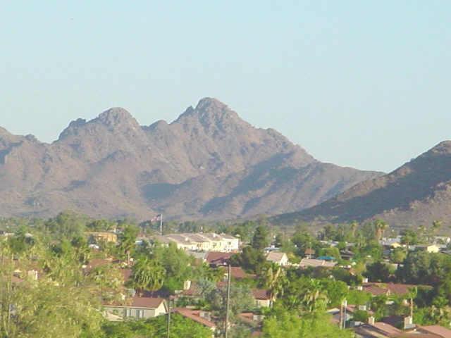 1820 E Claire Dr., Phoenix, AZ 85022