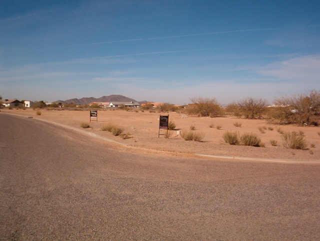 10214 W Mission Dr., Arizona City, AZ 85223