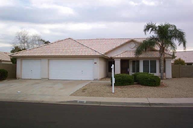 1137 N Hawk Ln., Gilbert, AZ 85236