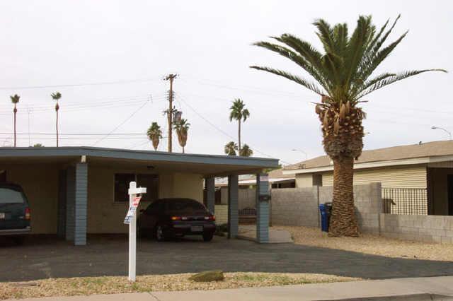 1104 N Wedgewood St., Mesa, AZ 85203