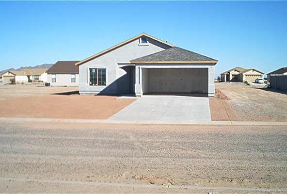11830 W Lobo Dr. #15, Arizona City, AZ 85223