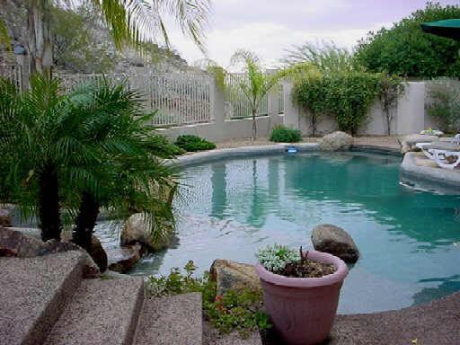 15665 S 5th St., Phoenix, AZ 85048