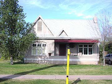 910 Portland St., Phoenix, AZ 85007