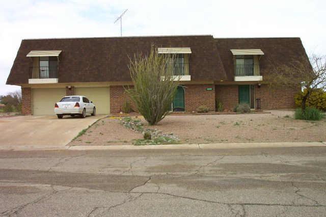 8130 W Cloud, Arizona City, AZ 85223