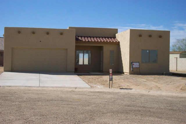 15946 S Glen Cir., Arizona City, AZ 85223