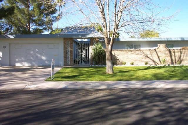 10338 W Willowbrook Dr., Sun City, AZ 85373