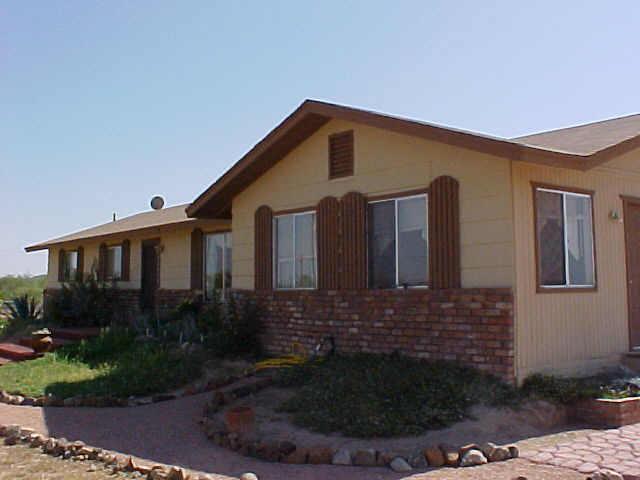 35640 N 12 St., Phoenix, AZ 85086