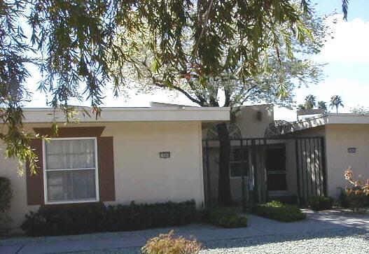 10464 W Palmeras Dr., Sun City, AZ 85373