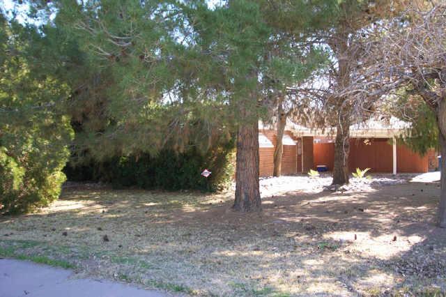 2301 E Clarendon Ave., Phoenix, AZ 85015